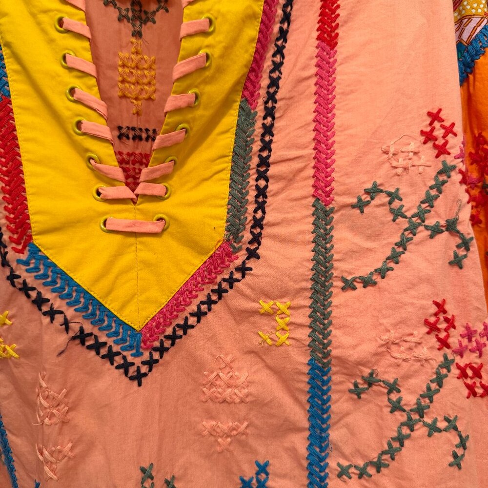 FARM Rio Multicolor Embroidered Top - Picture 3 of 6